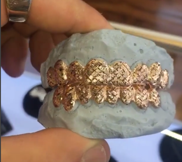 *NEW* Punch With Cuts (Sold Per Tooth)